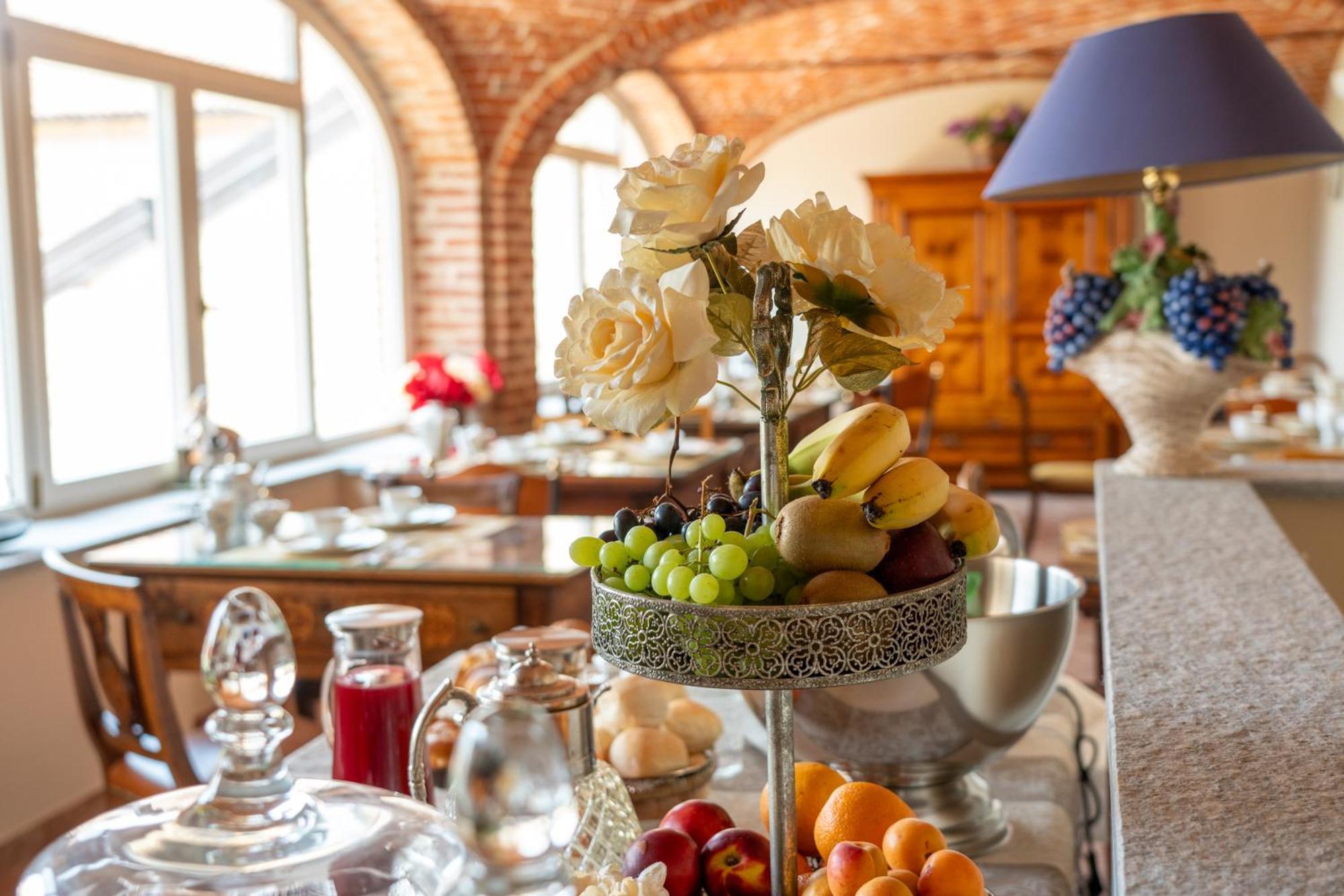 Cascina Baronina Couette-café