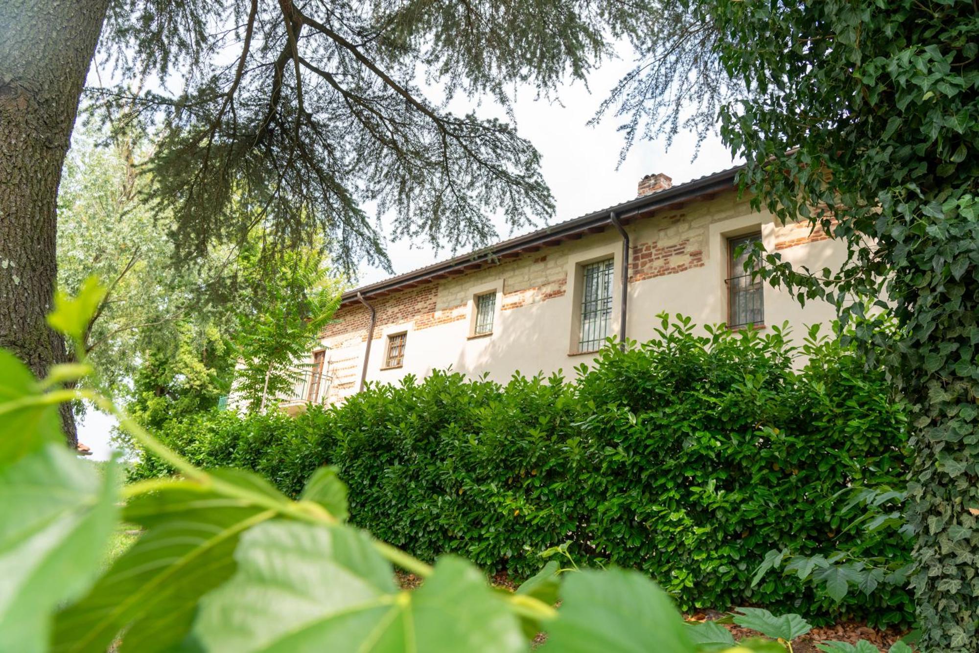 Cascina Baronina Couette-café *